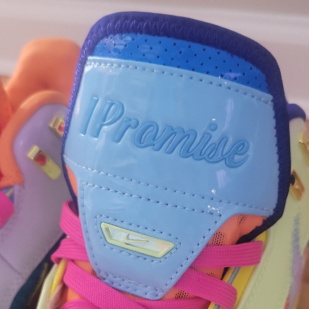 Nike Zoom LeBron NXXT Gen AMPD IPS - Picture 8 of 9